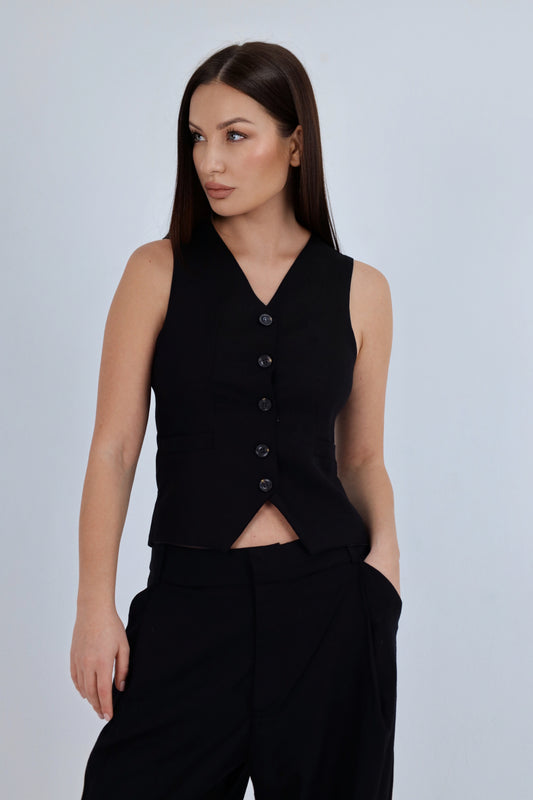 Lilly's vest in black