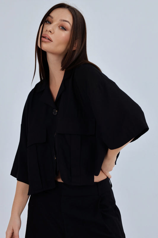 Boxy shirt in black
