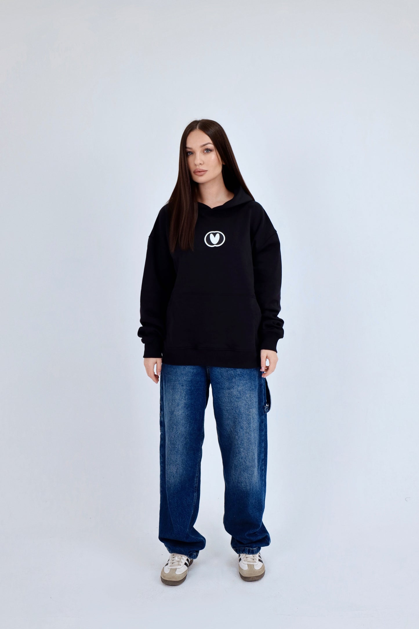 MISTAKES - Hoodie in black