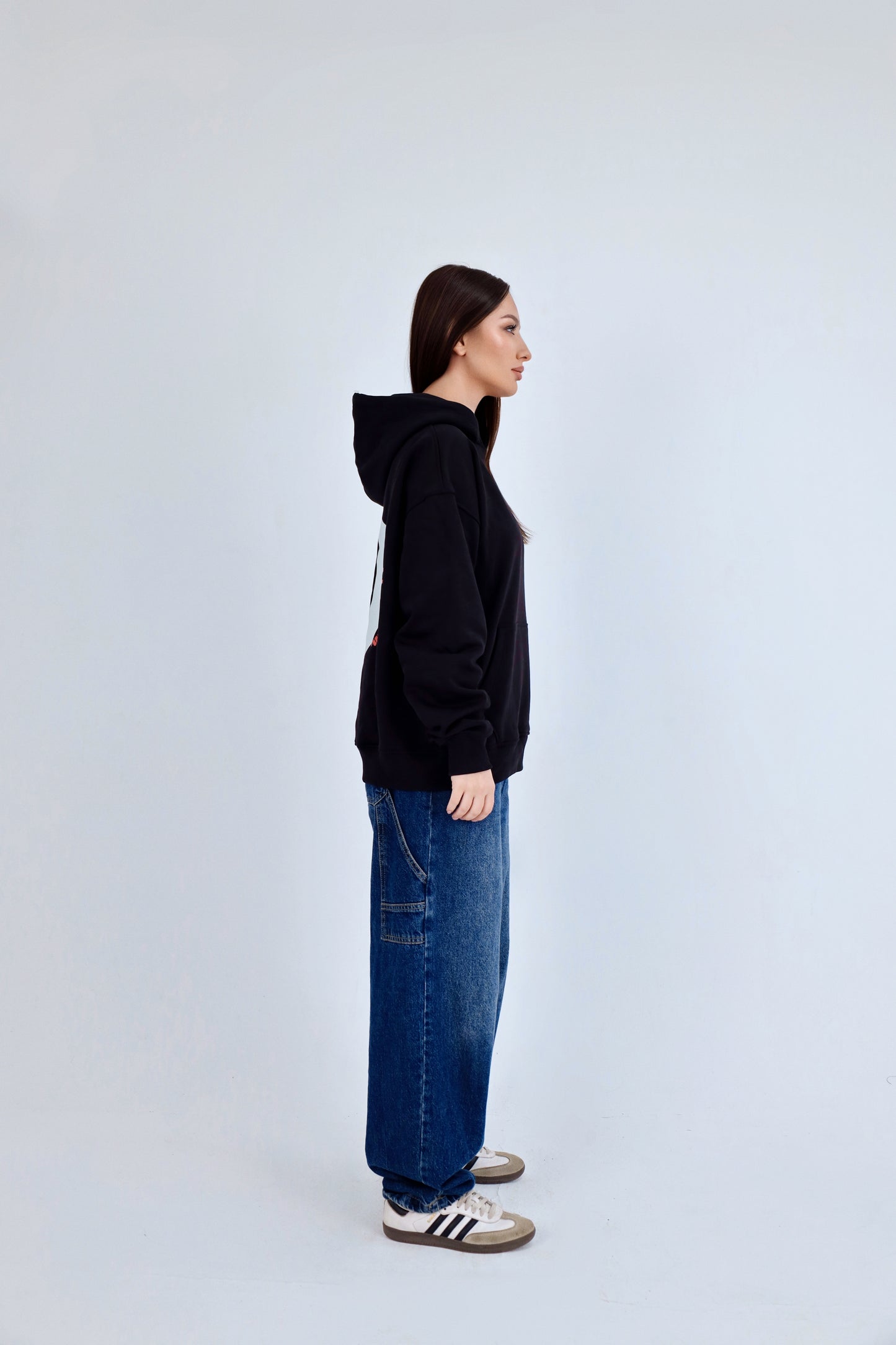 MISTAKES - Hoodie in black